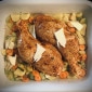 Hühnerschenkel auf Ofengemüse-Salat