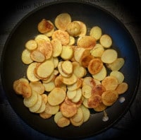 Bratkartoffeln beim Braten