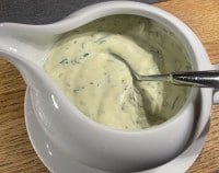 Der Kräuter-Joghurt-Dip